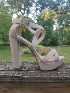Rue21 Blush Strappy Platform Heel Sandals